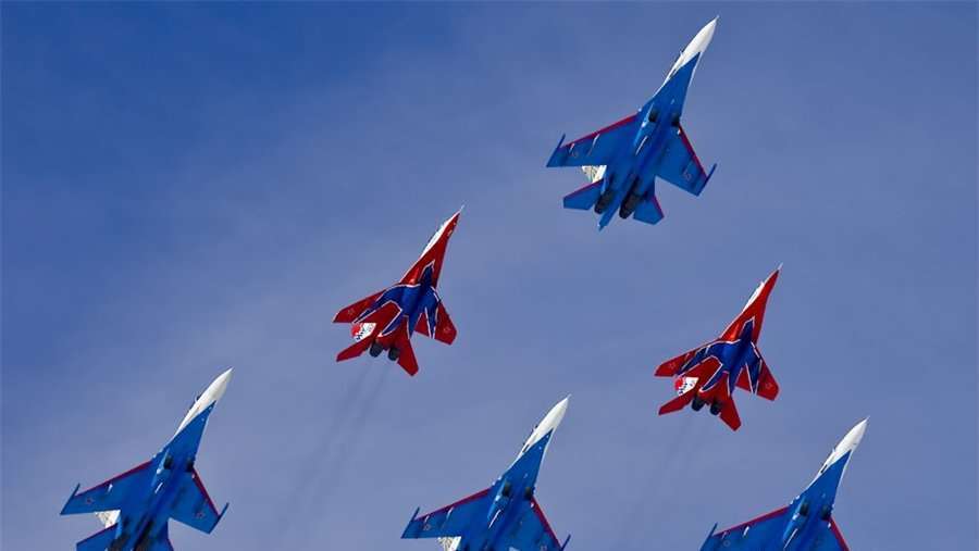 Как проходит День ВВС РФ?