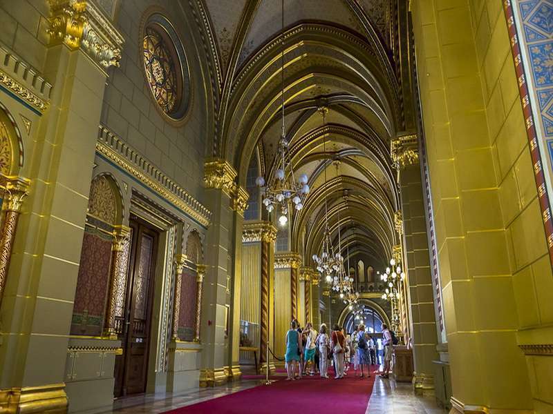 Венгерский Парламент: экскурсии
