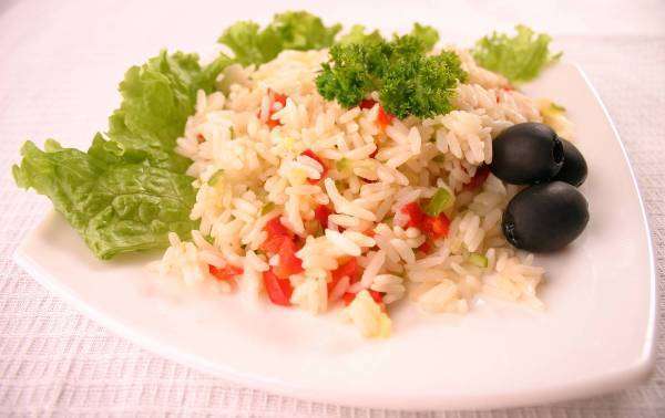Рис с овощами дозволено есть
